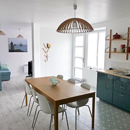 Bel Appartement Dans Maison Au Bourg Locmaria-Plouzane Luaran gambar
