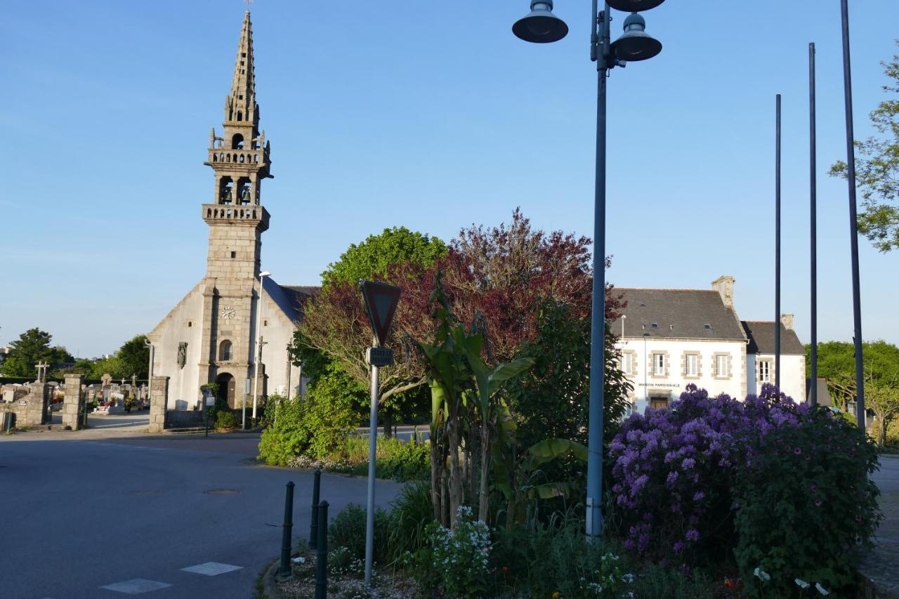 Bel Appartement Dans Maison Au Bourg Locmaria-Plouzane Luaran gambar
